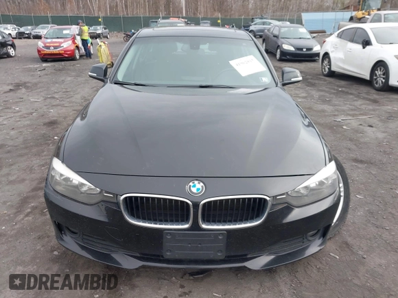 2014 BMW 3 Series 320i xDrive with VIN WBA3C3G59ENS70388, listed as a IAAI auction lot 41962815 with 195,393 mi miles. Bid and sale history available at carsss.com. Image 12.