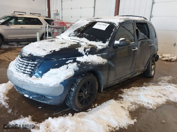 2002 Chrysler PT Cruiser Limited with VIN 3C8FY68B12T332027, listed as a IAAI auction lot 41627898 with 143,595 mi miles. Bid and sale history available at carsss.com. Image 2.