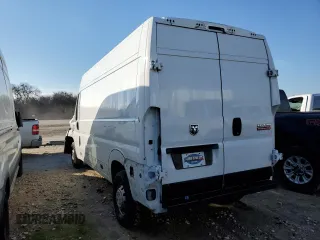 2020 Ram ProMaster Cargo with VIN 3C6TRVDG8LE102222, listed as a Copart auction lot 86098134 with 57,028 mi miles and Salvage Title. Bid and sale history available at carsss.com. Image 2.