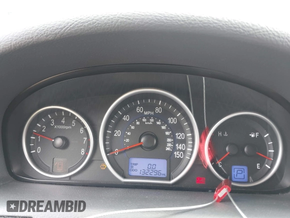 2011 Hyundai Veracruz GLS with VIN KM8NUDCC5BU154945, listed as a IAAI auction lot 42608801 with 132,296 mi miles and . Bid and sale history available at DreamBid. Image 7.