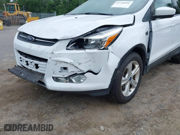 2014 Ford Escape SE with VIN 1FMCU9GX4EUE32062, listed as a IAAI auction lot 42710911 with 68,201 mi miles and . Bid and sale history available at DreamBid. Image 6.