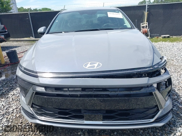 2024 Hyundai Sonata SEL z VIN KMHL64JA3RA398298, wystawiony jako IAAI lot #42462477 z przebiegiem 21 843 mil mil oraz . Historia ofert i sprzedaży dostępna na DreamBid. Obrazek 13.