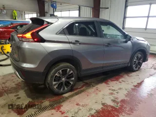 2022 Mitsubishi Eclipse Cross SE z VIN JA4ATWAA5NZ000384, wystawiony jako Copart lot #53619155 z przebiegiem 21 931 mil mil oraz Szkoda całkowita • Salvage title. Historia ofert i sprzedaży dostępna na DreamBid. Obrazek 3.