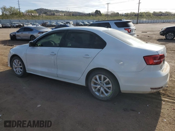 2015 Volkswagen Jetta SE with VIN 3VWD17AJ3FM225739, listed as a Copart auction lot 53985195 with 157,989 mi miles and Salvage title. Bid and sale history available at DreamBid. Image 2.