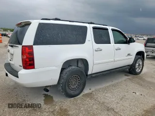 2008 Chevrolet Suburban 3LT с VIN 3GNFC16078G201987, выставлен на аукционе Copart как лот 51620105 с пробегом 323 553 миль миль и Чистый • Clean title. История ставок и продаж доступна на DreamBid. Изображение 3.
