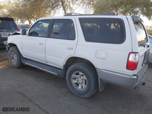 2001 Toyota 4Runner SR5 with VIN JT3GN86R410214273, listed as a IAAI auction lot 40705290 with 279,709 mi miles. Bid and sale history available at carsss.com. Image 3.