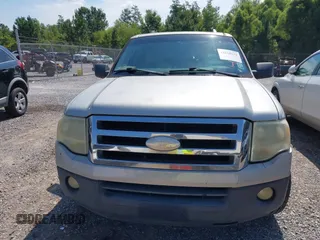 2007 Ford Expedition Max XLT with VIN 1FMFK15517LA19272, listed as a IAAI auction lot 42666631 with 251,503 mi miles and . Bid and sale history available at DreamBid. Image 6.