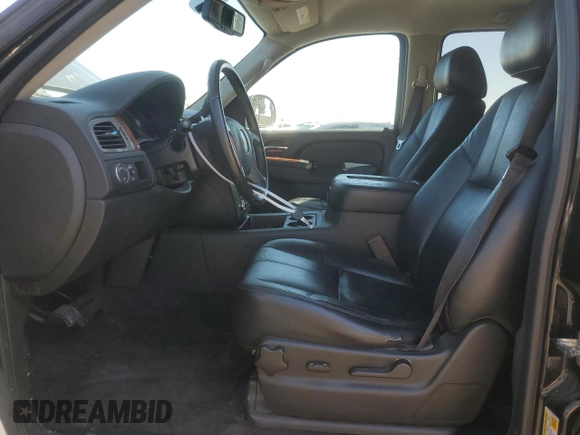 2013 GMC Yukon SLT with VIN 1GKS1CE08DR131196, listed as a Copart auction lot 47642015 with 155,638 mi miles and Salvage Title. Bid and sale history available at carsss.com. Image 7.