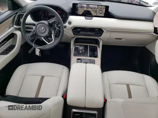 2025 Mazda CX-90 Premium Plus z VIN JM3KKEHA4S1208142, wystawiony jako Copart lot #56283165 z przebiegiem 1581 mil mil oraz Szkody całkowita. Historia ofert i sprzedaży dostępna na DreamBid. Obrazek 8.