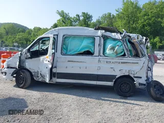 2024 Ford Transit Passenger XL с VIN 1FBAX2C82RKA42933, выставлен на аукционе IAAI как лот 42448876 с пробегом Не указан миль и . История ставок и продаж доступна на DreamBid. Изображение 14.