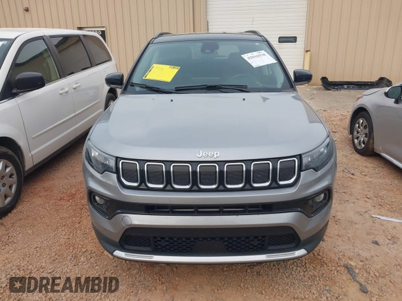 2022 Jeep Compass High Altitude with VIN 3C4NJDCB7NT126888, listed as a IAAI auction lot 42016938 with 46,924 mi miles and . Bid and sale history available at carsss.com. Image 13.