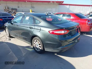 2016 Ford Fusion S z VIN 3FA6P0G7XGR126147, wystawiony jako IAAI lot #42577542 z przebiegiem 204 244 mil mil oraz . Historia ofert i sprzedaży dostępna na DreamBid. Obrazek 3.