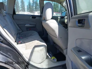 2009 Subaru Forester X with VIN JF2SH61659H718506, listed as a IAAI auction lot 42721506 with 176,427 mi miles and . Bid and sale history available at DreamBid. Image 8.
