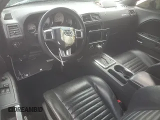 2013 Dodge Challenger SXT z VIN 2C3CDYAG2DH554254, wystawiony jako Copart lot #54109255 z przebiegiem Nie podano mil oraz Szkoda całkowita • Salvage title. Historia ofert i sprzedaży dostępna na DreamBid. Obrazek 8.