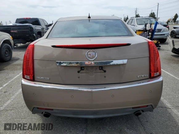2008 Cadillac CTS RWD z VIN 1G6DV57V380157988, wystawiony jako Copart lot #55927515 z przebiegiem 128 171 mil mil oraz Czysty tytuł • Clean title. Historia ofert i sprzedaży dostępna na DreamBid. Obrazek 6.
