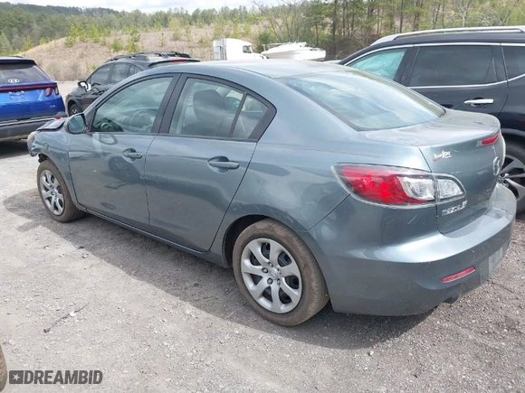 2012 Mazda Mazda3 i Sport with VIN JM1BL1UF7C1528363, listed as a IAAI auction lot 41819307 with NaN miles. Bid and sale history available at carsss.com. Image 3.