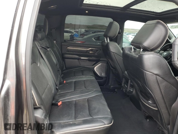 2019 Ram 1500 Limited z VIN 1C6SRFHT4KN561850, wystawiony jako Copart lot #51494425 z przebiegiem 74 897 mil mil oraz Szkoda całkowita • Salvage title. Historia ofert i sprzedaży dostępna na DreamBid. Obrazek 10.