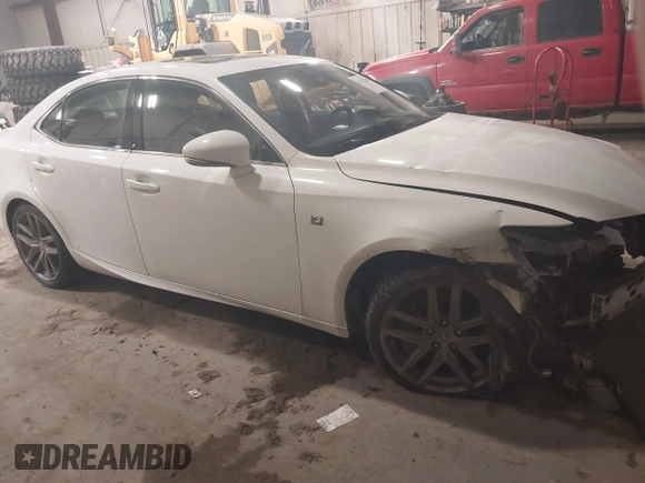 2018 Lexus IS 350 z VIN JTHCZ1D2XJ5014964, wystawiony jako IAAI lot #41722586 z przebiegiem 73 884 mil mil oraz . Historia ofert i sprzedaży dostępna na DreamBid. Obrazek 14.