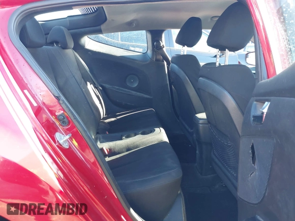 2016 Hyundai Veloster z VIN KMHTC6AD1GU260219, wystawiony jako IAAI lot #41114806 z przebiegiem 128 000 mil mil oraz . Historia ofert i sprzedaży dostępna na DreamBid. Obrazek 8.