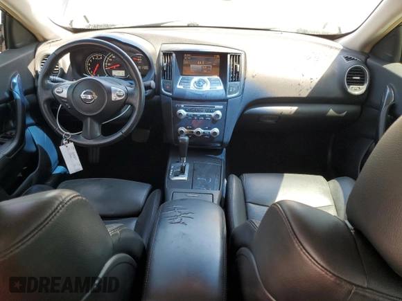 2014 Nissan Maxima SV with VIN 1N4AA5AP6EC482902, listed as a Copart auction lot 61154745 with 134,007 mi miles and Salvage title. Bid and sale history available at DreamBid. Image 8.