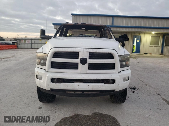 2017 Ram 2500 Big Horn with VIN 3C6UR5DJ4HG776489, listed as a Copart auction lot 47929565 with 0 mi miles and Non Repairable. Bid and sale history available at carsss.com. Image 5.