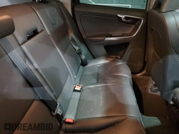 2017 Volvo XC60 Dynamic z VIN YV440MRR8H2115968, wystawiony jako Copart lot #84328474 z przebiegiem 89 953 mil mil oraz Szkoda całkowita • Salvage title. Historia ofert i sprzedaży dostępna na DreamBid. Obrazek 11.