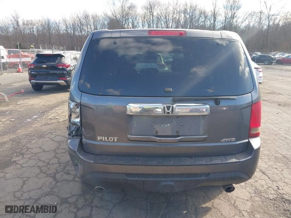 2014 Honda Pilot EX-L with VIN 5FNYF4H50EB050057, listed as a IAAI auction lot 41737072 with 198,749 mi miles. Bid and sale history available at carsss.com. Image 16.