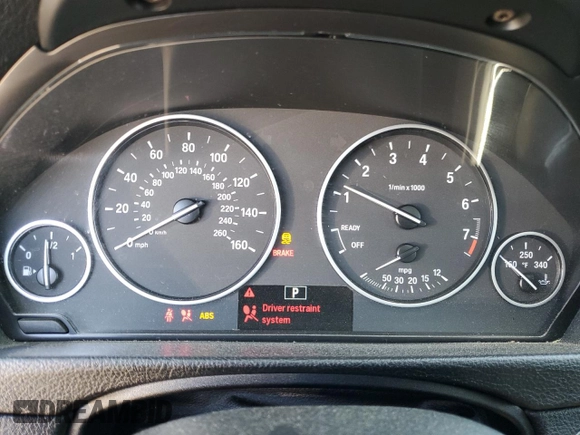 2014 BMW 3 Series 328i with VIN WBA3C1C59EK107963, listed as a Copart auction lot 49668095 with 135,768 mi miles and Salvage title. Bid and sale history available at DreamBid. Image 9.