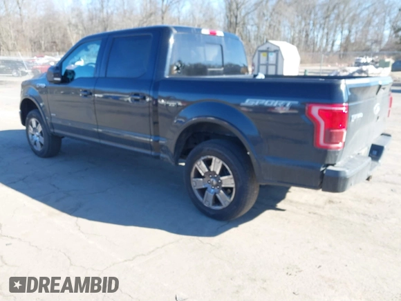 2016 Ford F-150 XLT with VIN 1FTEW1EG8GFD07598, listed as a IAAI auction lot 41704800 with 200,983 mi miles. Bid and sale history available at carsss.com. Image 3.