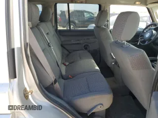 2006 Jeep Commander with VIN 1J8HH48K06C232493, listed as a Copart auction lot 67798314 with 172,556 mi miles and Salvage Title. Bid and sale history available at carsss.com. Image 10.