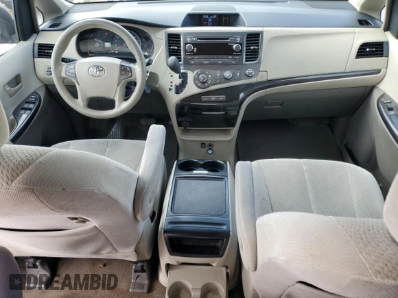 2012 Toyota Sienna LE AAS с VIN 5TDKK3DC6CS276676, выставлен на аукционе Copart как лот 56898135 с пробегом 167 432 миль миль и Списание • Salvage title. История ставок и продаж доступна на DreamBid. Изображение 8.