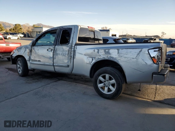 2010 Nissan Titan SE with VIN 1N6BA0CH4AN305669, listed as a Copart auction lot 42763245 with 183,495 mi miles and Clean Title. Bid and sale history available at carsss.com. Image 2.