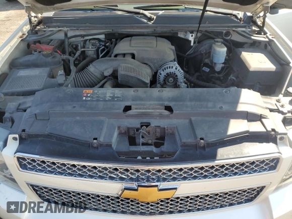 2013 Chevrolet Suburban LTZ with VIN 1GNSCKE03DR104530, listed as a Copart auction lot 74923234 with 230,803 mi miles and Clean Title. Bid and sale history available at carsss.com. Image 12.