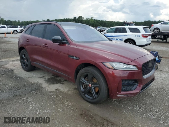 2017 Jaguar F-Pace 35t R-Sport with VIN SADCL2BV6HA495985, listed as a Copart auction lot 63428675 with 134,403 mi miles and Clean title. Bid and sale history available at DreamBid. Image 4.