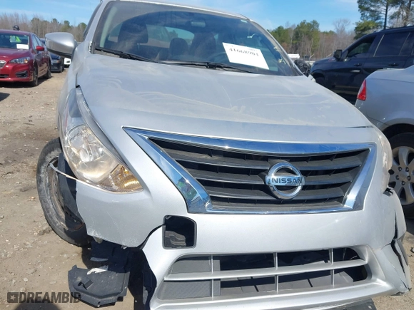 2019 Nissan Versa Sedan SV with VIN 3N1CN7AP1KL803475, listed as a IAAI auction lot 41668904 with 106,744 mi miles. Bid and sale history available at carsss.com. Image 17.