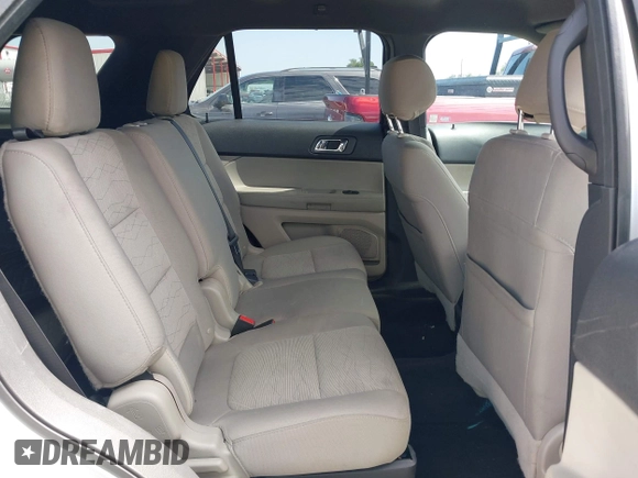 2015 Ford Explorer with VIN 1FM5K7B85FGC23982, listed as a IAAI auction lot 42154220 with 211,883 mi miles and . Bid and sale history available at DreamBid. Image 8.
