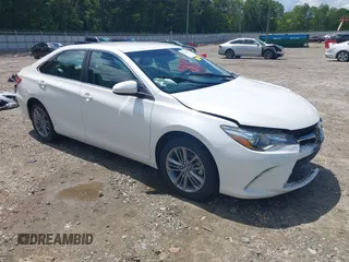 2017 Toyota Camry XLE z VIN 4T1BF1FK7HU296155, wystawiony jako IAAI lot #42255619 z przebiegiem 76 106 mil mil oraz . Historia ofert i sprzedaży dostępna na DreamBid. Obrazek 1.