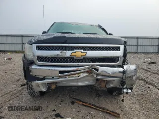 2013 Chevrolet Silverado 1500 LT with VIN 3GCPKSEA3DG109575, listed as a Copart auction lot 80770444 with 202,824 mi miles and Salvage Title. Bid and sale history available at DreamBid. Image 5.