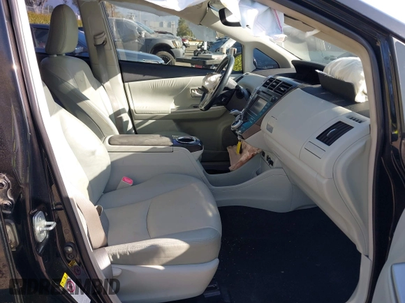 2014 Toyota Prius Two with VIN JTDZN3EU7EJ007910, listed as a IAAI auction lot 41929410 with 162,013 mi miles and . Bid and sale history available at DreamBid. Image 5.