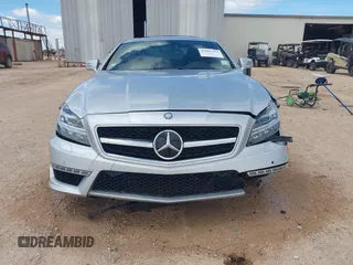 2014 Mercedes-Benz CLS-Class CLS 63 AMG S-Model with VIN WDDLJ7GB3EA104824, listed as a IAAI auction lot 41903353 with 76,706 mi miles. Bid and sale history available at carsss.com. Image 13.