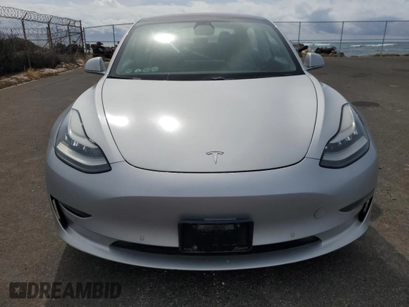 2018 Tesla Model 3 Long Range Battery with VIN 5YJ3E1EB8JF091116, listed as a Copart auction lot 43281485 with 58,677 mi miles and Salvage Title. Bid and sale history available at DreamBid. Image 5.