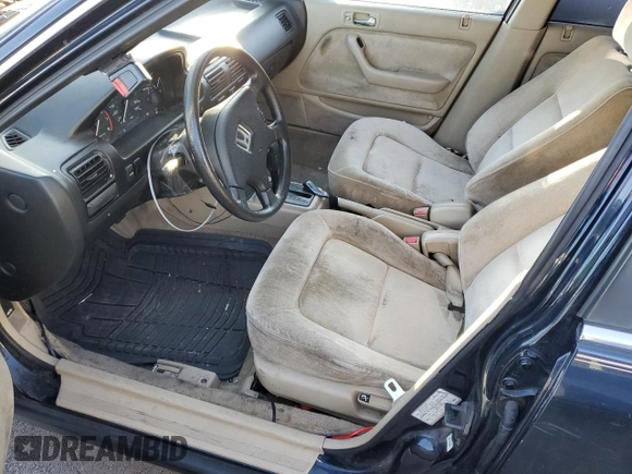 1991 Honda Accord LX with VIN JHMCB7653MC070985, listed as a Copart auction lot 72045464 with 111,911 mi miles and Salvage title. Bid and sale history available at DreamBid. Image 7.
