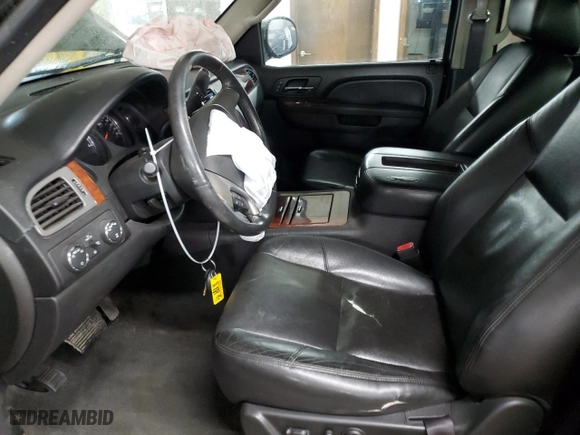 2012 Chevrolet Avalanche LTZ with VIN 3GNTKGE76CG224242, listed as a Copart auction lot 42016365 with 152,758 mi miles and Salvage Title. Bid and sale history available at carsss.com. Image 7.