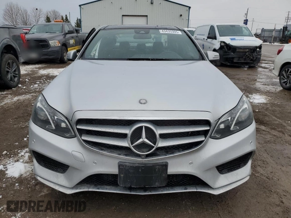 2014 Mercedes-Benz E 550 Sport with VIN WDDHF9BB6EA909551, listed as a Copart auction lot 43435305 with 129,450 mi miles and Clean Title. Bid and sale history available at DreamBid. Image 5.