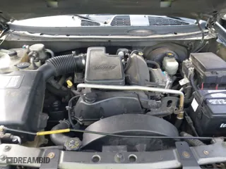 2004 Chevrolet TrailBlazer LT with VIN 1GNDT13S742129740, listed as a IAAI auction lot 41855217 with 205,496 mi miles. Bid and sale history available at carsss.com. Image 10.