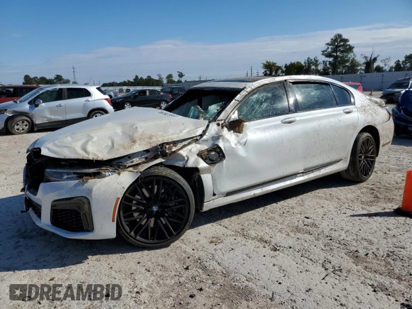 2022 BMW 7 Series with VIN WBA7W4C06NCJ99199, listed as a Copart auction lot 67928902 with Not provided miles and . Bid and sale history available at DreamBid. Image 1.