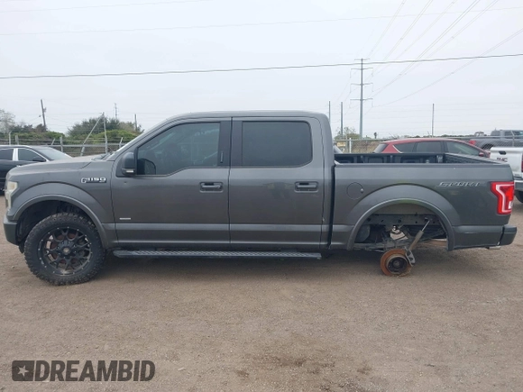 2016 Ford F-150 XL with VIN 1FTEW1CG6GKD87185, listed as a IAAI auction lot 41624791 with 184,522 mi miles and . Bid and sale history available at carsss.com. Image 15.