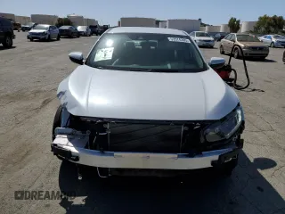 2020 Honda Civic LX z VIN 2HGFC2F6XLH578357, wystawiony jako Copart lot #53574395 z przebiegiem 31 041 mil mil oraz Szkoda całkowita • Salvage title. Historia ofert i sprzedaży dostępna na DreamBid. Obrazek 5.