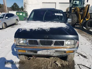 1997 Nissan Frontier XE with VIN 1N6SD16Y3VC318794, listed as a Copart auction lot 89127435 with 163,255 mi miles and Clean title. Bid and sale history available at DreamBid. Image 5.