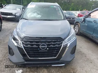 2023 Nissan Kicks SV with VIN 3N1CP5CVXPL552957, listed as a IAAI auction lot 42264347 with 29,463 mi miles and . Bid and sale history available at DreamBid. Image 12.